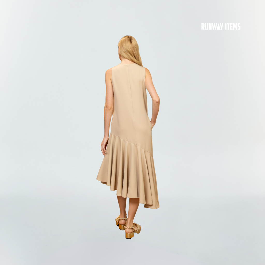 Long Sleeve Dress-Shirt with Asymmetric Hem